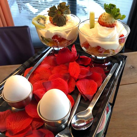 BEDbijPET Bed and Breakfast Emmen Buitenkant foto